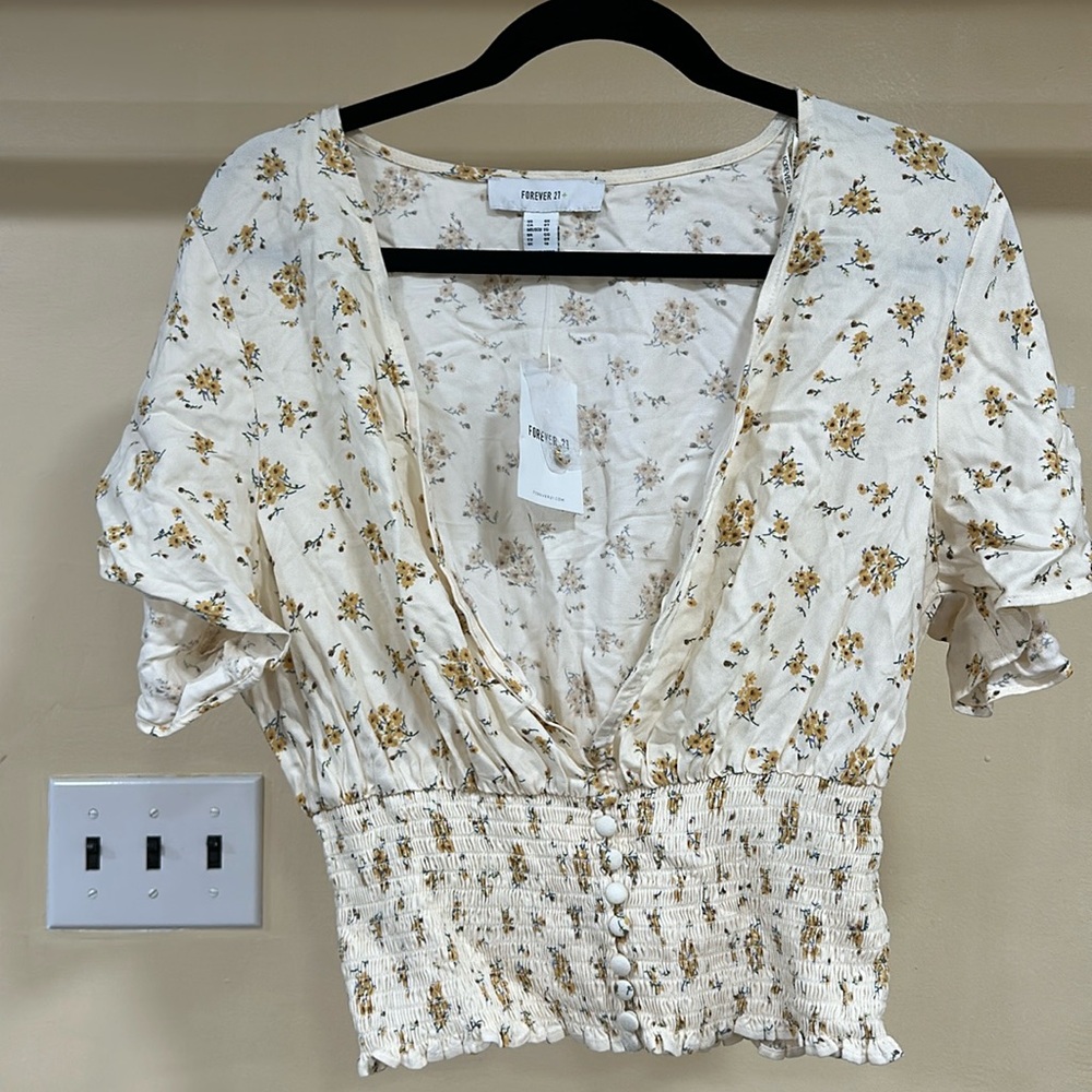 Forever 21 Woven Floral Print Top